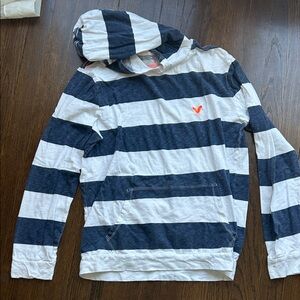 American Eagle Outfitters White and blue striped long sleeve